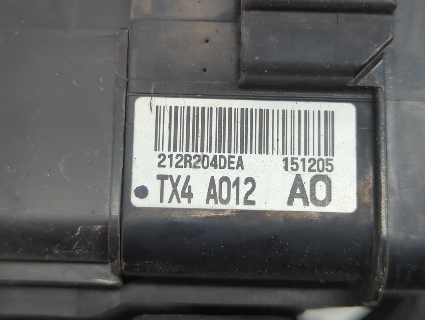 2016-2018 Acura Rdx Fusebox Fuse Box Panel Relay Module P/N:TX4 A012 AO Fits Fits 2016 2017 2018 OEM Used Auto Parts - Oemusedautoparts1.com