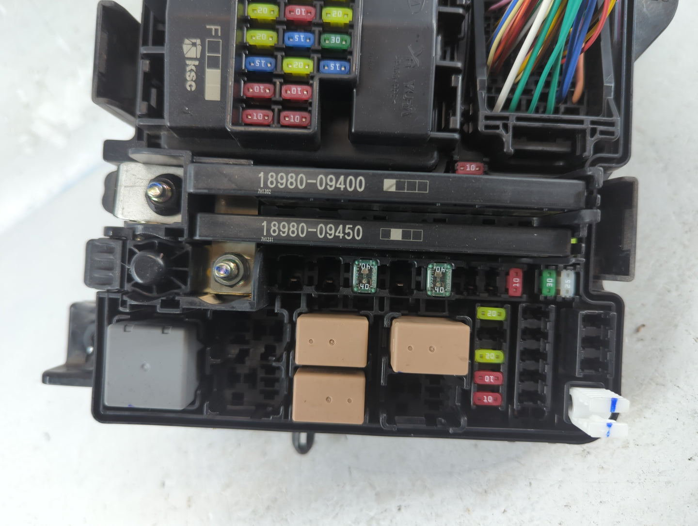 2016-2019 Kia Optima Fusebox Fuse Box Panel Relay Module P/N:91950-D5822 Fits Fits 2016 2017 2018 2019 OEM Used Auto Parts - Oemusedautoparts1.com