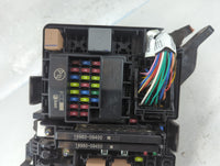 2016-2019 Kia Optima Fusebox Fuse Box Panel Relay Module P/N:91950-D5822 Fits Fits 2016 2017 2018 2019 OEM Used Auto Parts - Oemusedautoparts1.com