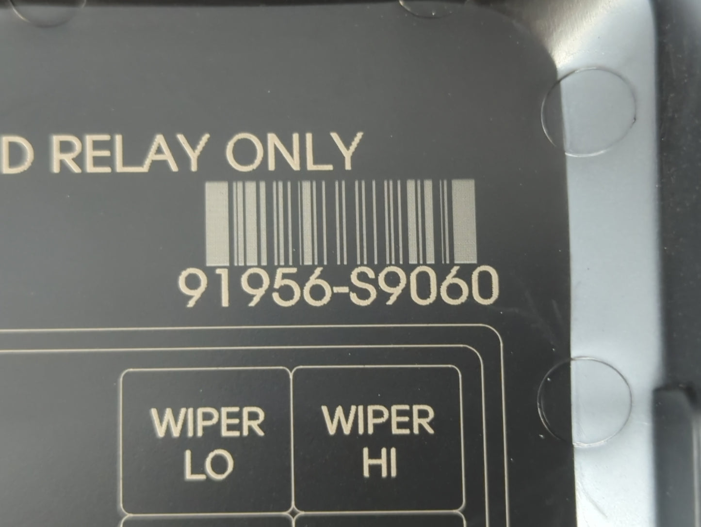 2020-2022 Kia Telluride Fusebox Fuse Box Panel Relay Module P/N:91956-S9060 Fits Fits 2020 2021 2022 OEM Used Auto Parts - Oemusedautoparts1.com