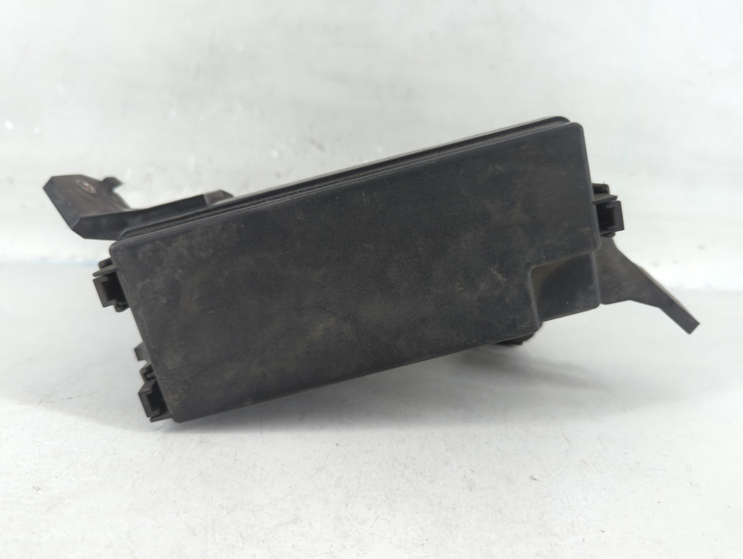 2016-2018 Honda Hr-V Fusebox Fuse Box Panel Relay Module P/N:T7A-C 4063 Fits Fits 2016 2017 2018 OEM Used Auto Parts - Oemusedautoparts1.com