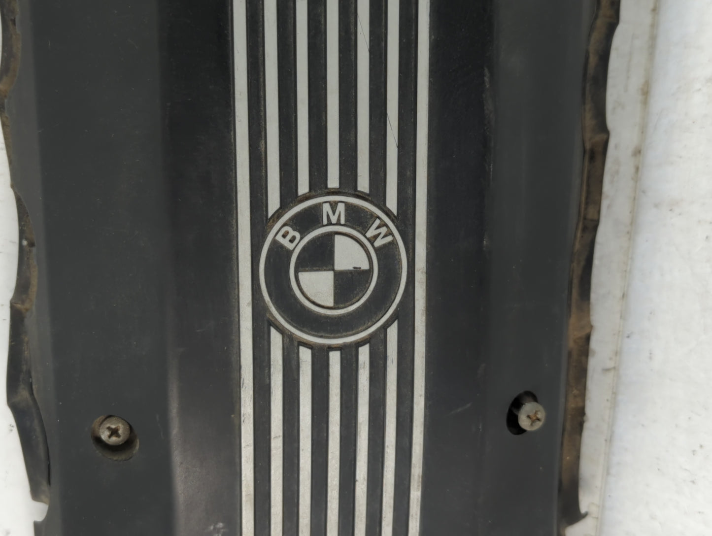 1995 Bmw 750i Engine Cover