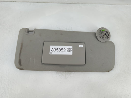 2015-2016 Chevrolet Trax Sun Visor Shade Replacement Passenger Right Mirror Fits Fits 2015 2016 OEM Used Auto Parts
