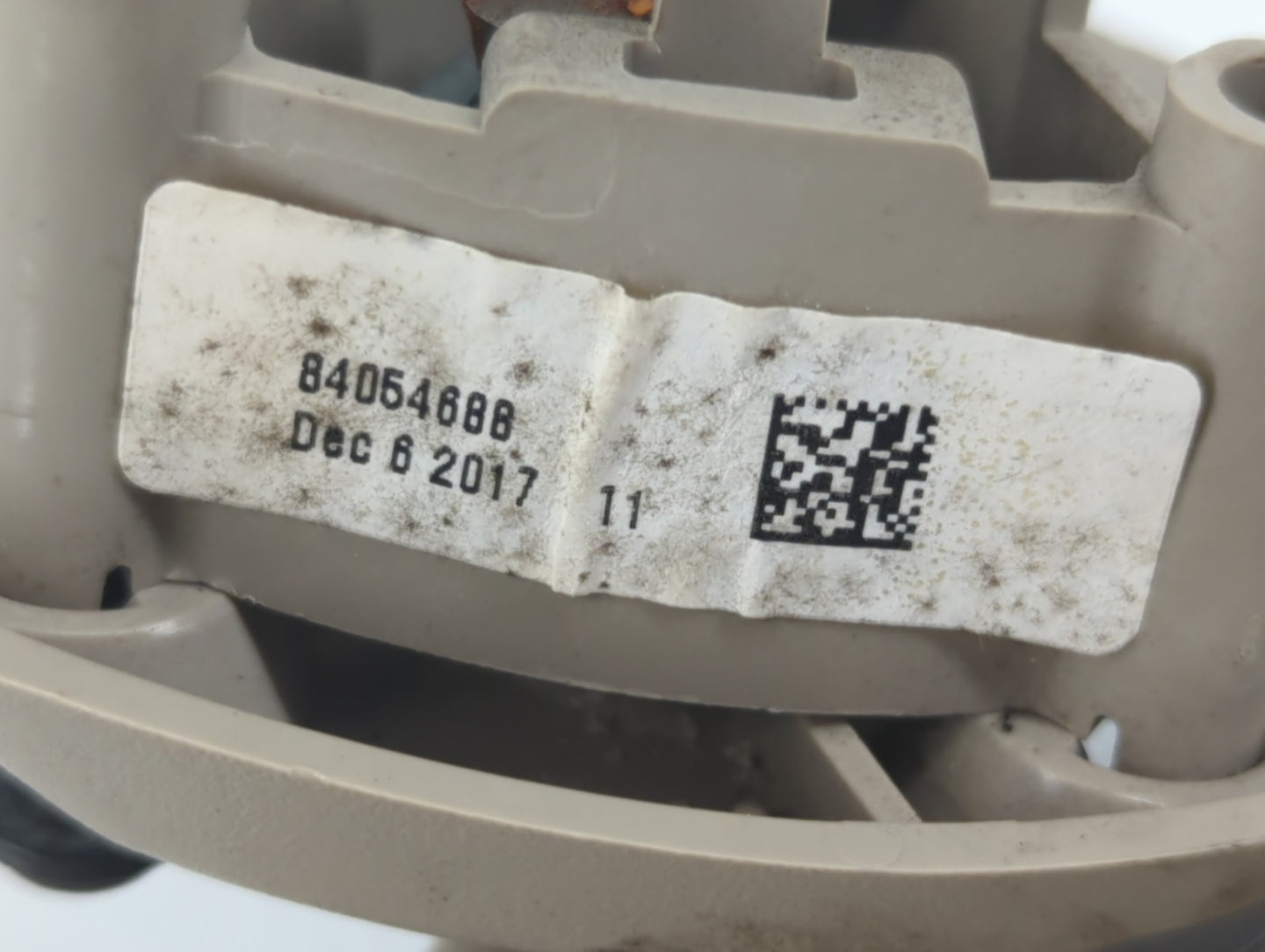 2003-2021 Chevrolet Express 2500 Sun Visor Shade Replacement Passenger Right Mirror Fits OEM Used Auto Parts - Oemusedautoparts1.com