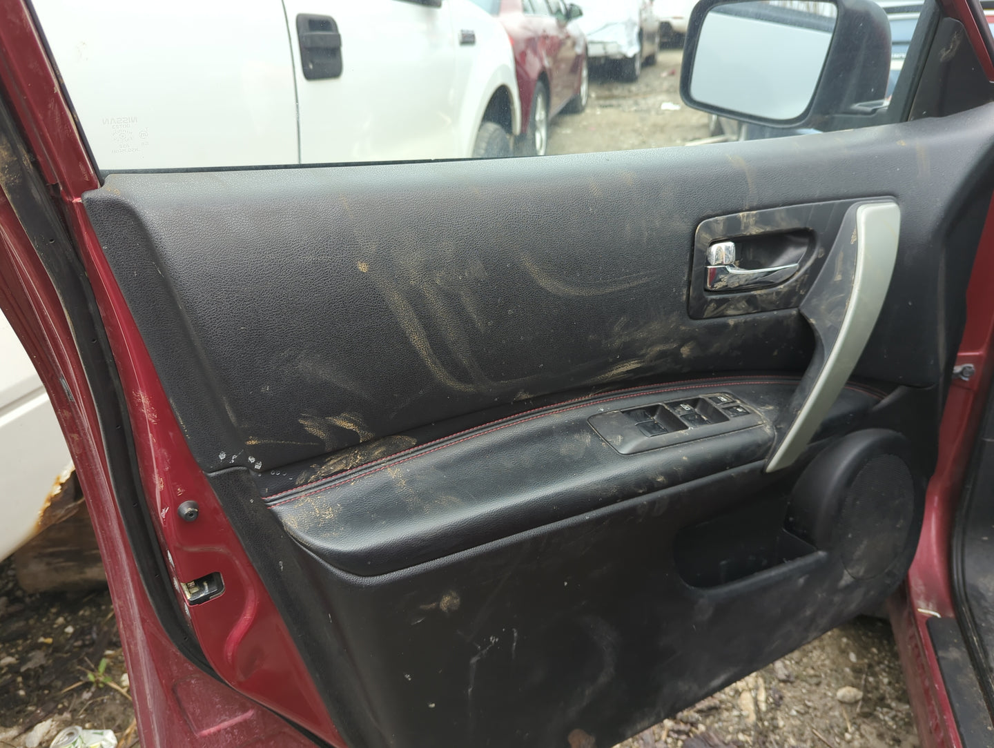 2013 Nissan Rogue Front Left Driver Interior Door Panel Trim - Oemusedautoparts1.com