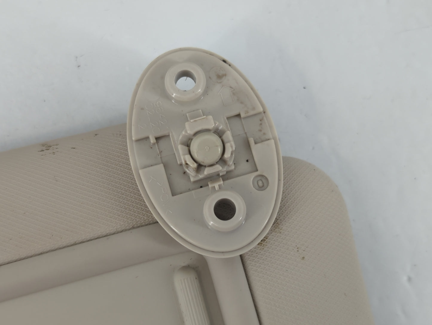 2019-2022 Toyota Corolla Sun Visor Shade Replacement Passenger Right Mirror Fits Fits 2019 2020 2021 2022 OEM Used Auto Parts - Oemusedautoparts1.com