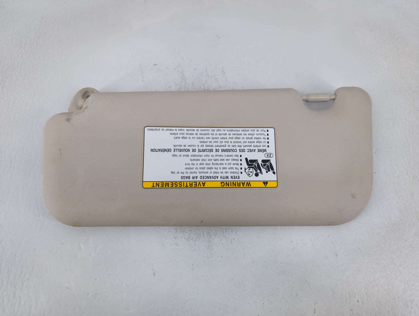 2019-2022 Toyota Corolla Sun Visor Shade Replacement Passenger Right Mirror Fits Fits 2019 2020 2021 2022 OEM Used Auto Parts - Oemusedautoparts1.com