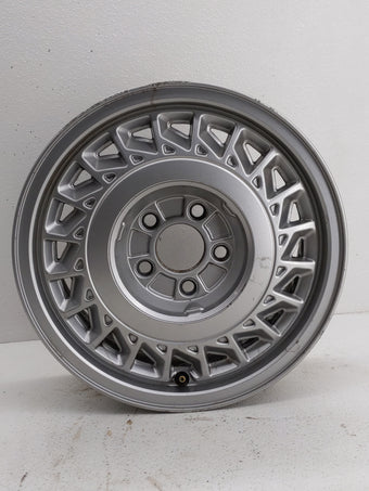 compare product 1997 Lincoln Continental Oem Wheel Rim