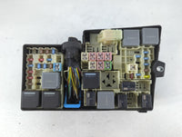 2017-2018 Ford Focus Fusebox Fuse Box Panel Relay Module P/N:E02345500 AV6T-14A067-AD Fits Fits 2017 2018 OEM Used Auto Parts - Oemusedautoparts1.com