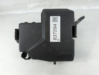 compare product 2021-2022 Hyundai Elantra Fusebox Fuse Box Panel Relay Module P/N:91250-AA180 Fits Fits 2021 2022 OEM Used Auto Parts
