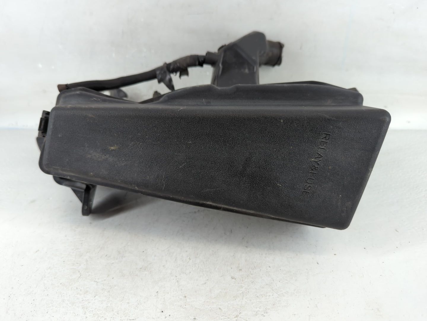 2012-2017 Toyota Camry Fusebox Fuse Box Panel Relay Module P/N:82662-06190 82662-33370 Fits Fits 2012 2013 2014 2015 2016 2017 OEM Used Auto Parts - Oemusedautoparts1.com