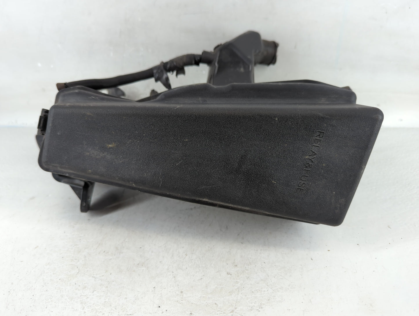 2012-2017 Toyota Camry Fusebox Fuse Box Panel Relay Module P/N:82662-06190 82662-33370 Fits Fits 2012 2013 2014 2015 2016 2017 OEM Used Auto Parts - Oemusedautoparts1.com