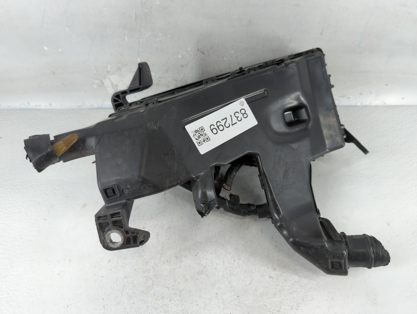 2012-2017 Toyota Camry Fusebox Fuse Box Panel Relay Module P/N:82662-06190 82662-33370 Fits Fits 2012 2013 2014 2015 2016 2017 OEM Used Auto Parts - Oemusedautoparts1.com