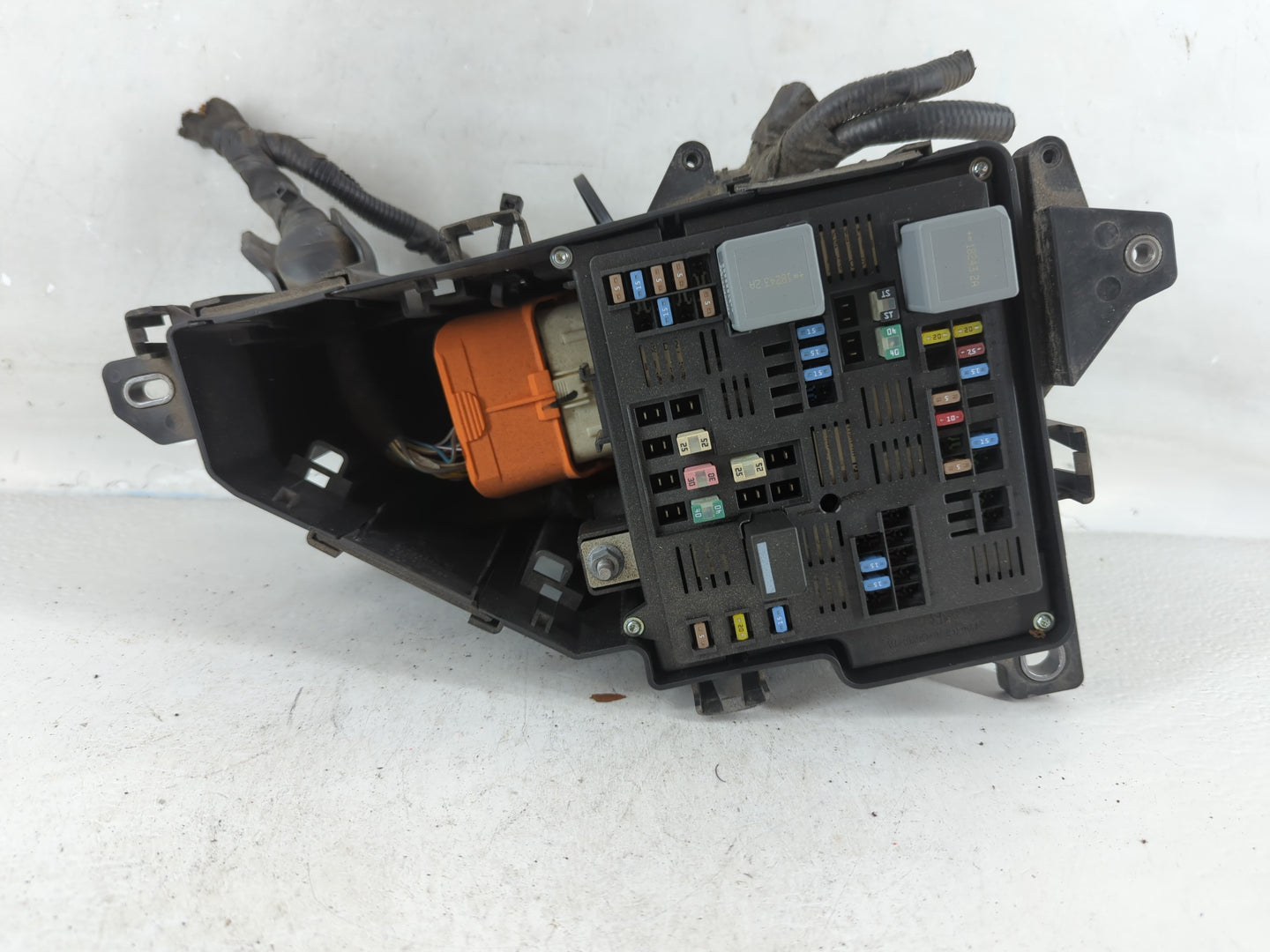 2018 Volvo S90 Fusebox Fuse Box Panel Relay Module P/N:31398001 31654059 Fits OEM Used Auto Parts - Oemusedautoparts1.com