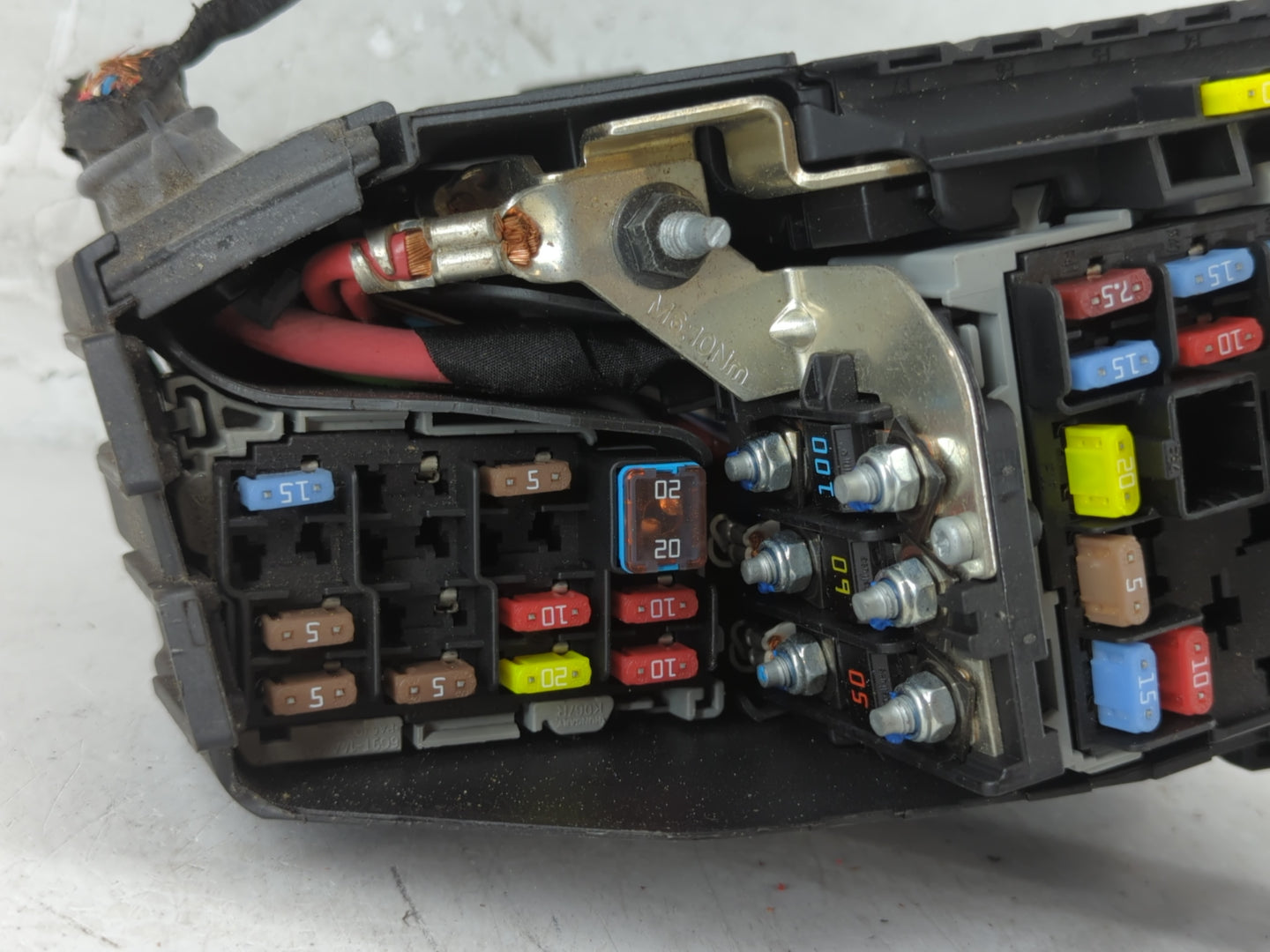 2014-2018 Volvo S60 Fusebox Fuse Box Panel Relay Module P/N:30644652 Fits Fits 2012 2014 2015 2016 2017 2018 OEM Used Auto Parts - Oemusedautoparts1.com