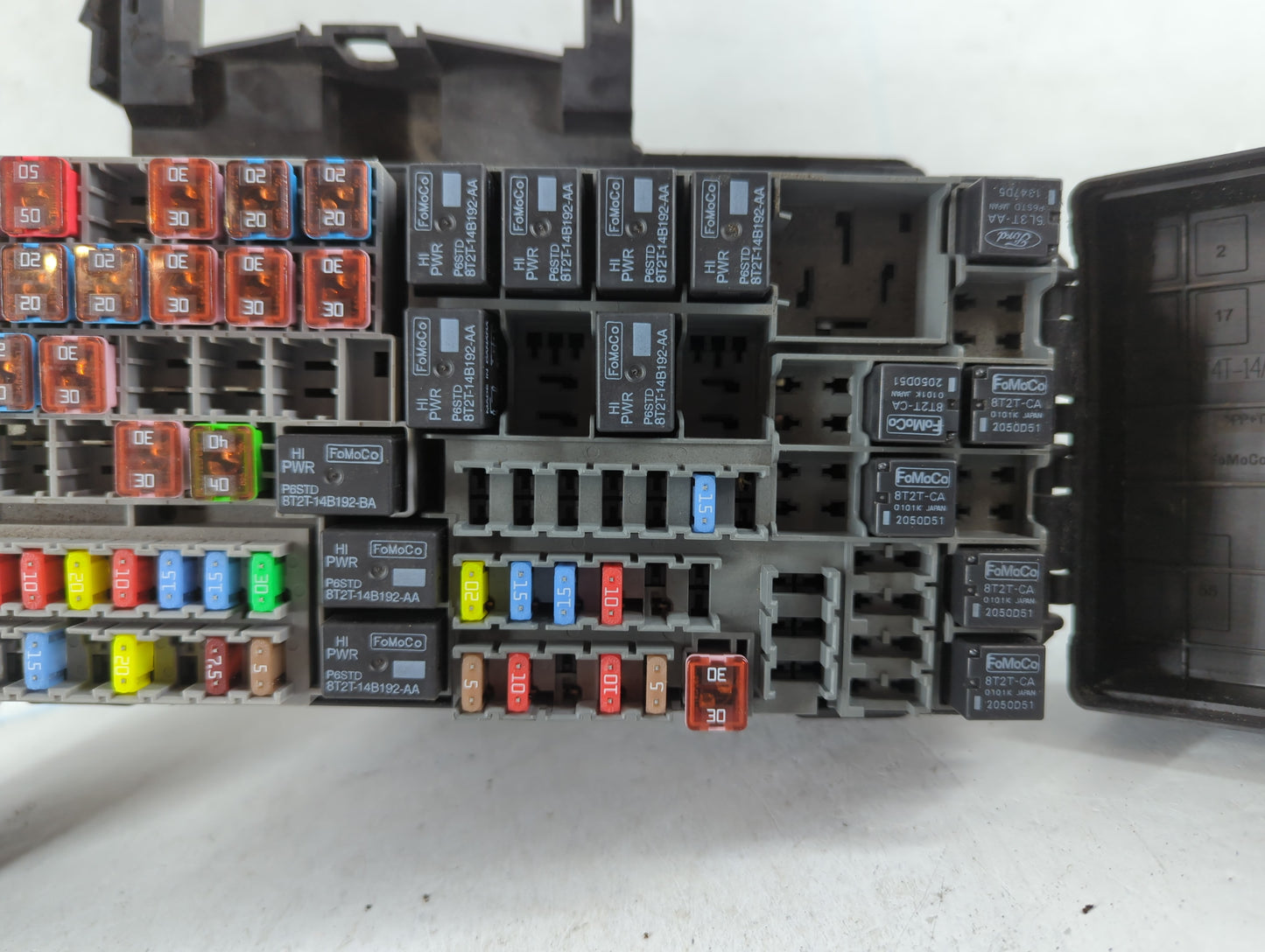 2011-2012 Ford Explorer Fusebox Fuse Box Panel Relay Module P/N:BT4T-14A003-AA Fits Fits 2011 2012 OEM Used Auto Parts - Oemusedautoparts1.com