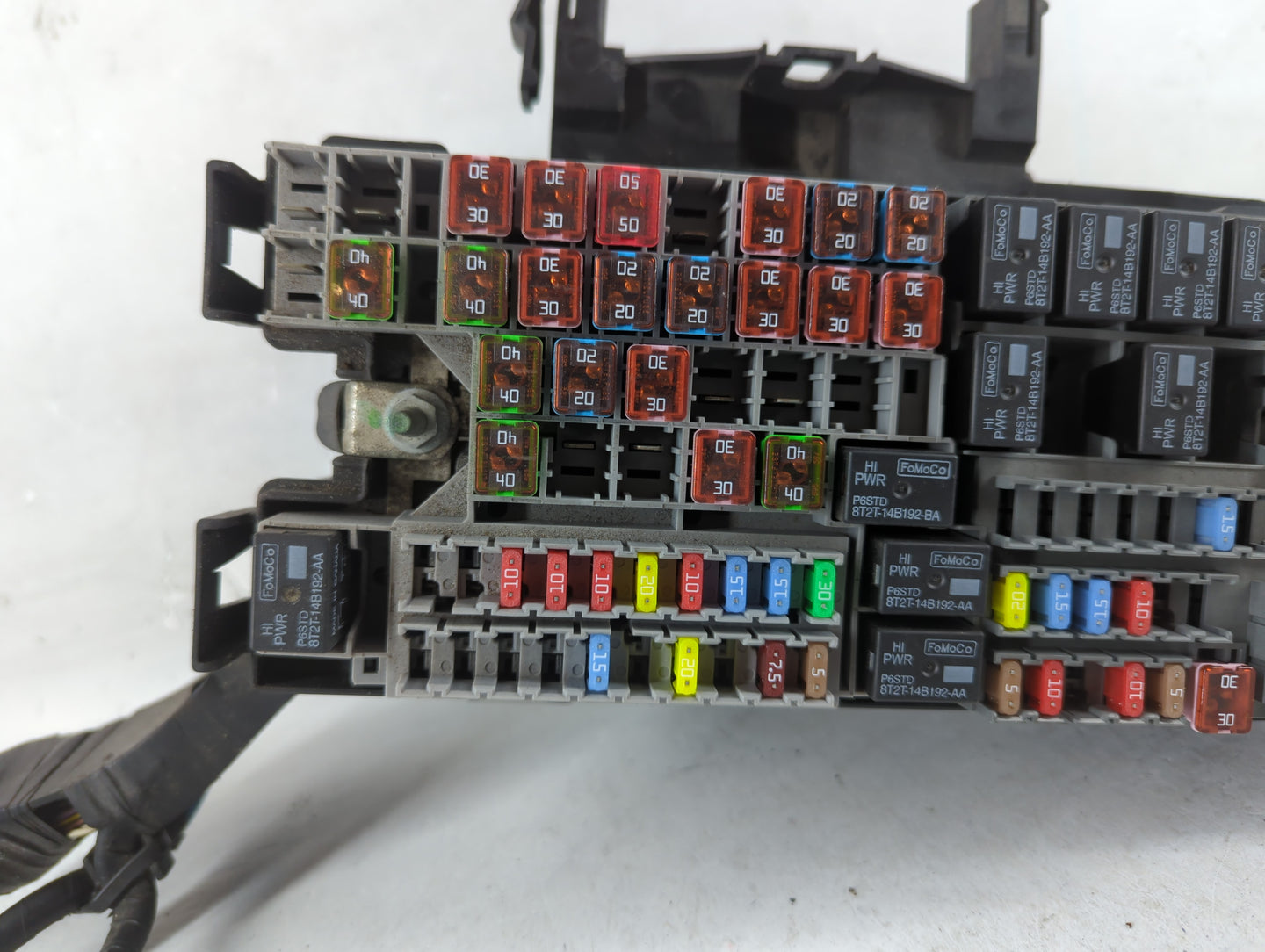 2011-2012 Ford Explorer Fusebox Fuse Box Panel Relay Module P/N:BT4T-14A003-AA Fits Fits 2011 2012 OEM Used Auto Parts - Oemusedautoparts1.com