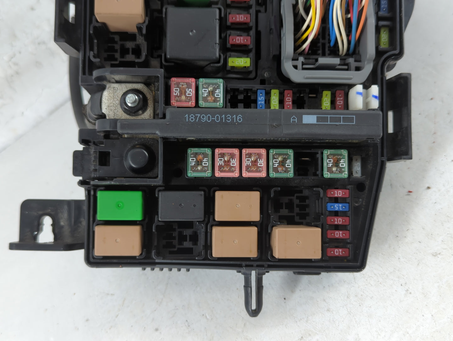 2014-2015 Kia Optima Fusebox Fuse Box Panel Relay Module P/N:91955-2T740 Fits Fits 2014 2015 OEM Used Auto Parts - Oemusedautoparts1.com