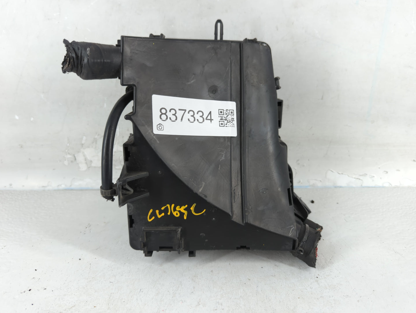 2011-2014 Hyundai Sonata Fusebox Fuse Box Panel Relay Module P/N:91950-3S711 Fits Fits 2011 2012 2013 2014 OEM Used Auto Parts - Oemusedautoparts1.com