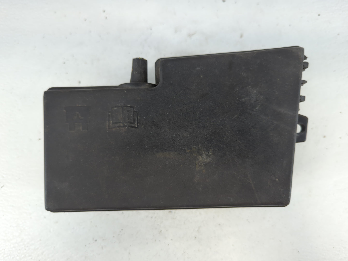 2012-2014 Ford Focus Fusebox Fuse Box Panel Relay Module P/N:AV6T-14A067-AB 5B0Q10107 Fits Fits 2012 2013 2014 OEM Used Auto Parts - Oemusedautoparts1.com