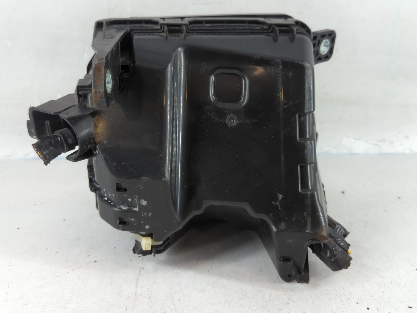 2021 Mazda 3 Fusebox Fuse Box Panel Relay Module P/N:BCKA 6676Y Fits Fits 2020 2022 OEM Used Auto Parts - Oemusedautoparts1.com