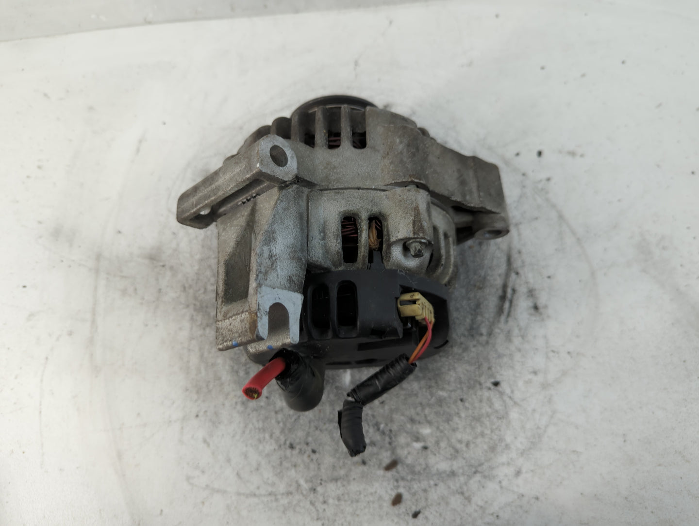 1996-2000 Chevrolet Astro Alternator Replacement Generator Charging Assembly Engine OEM Fits Fits 1996 1997 1998 1999 2000 OEM Used Auto Parts - Oemusedautoparts1.com