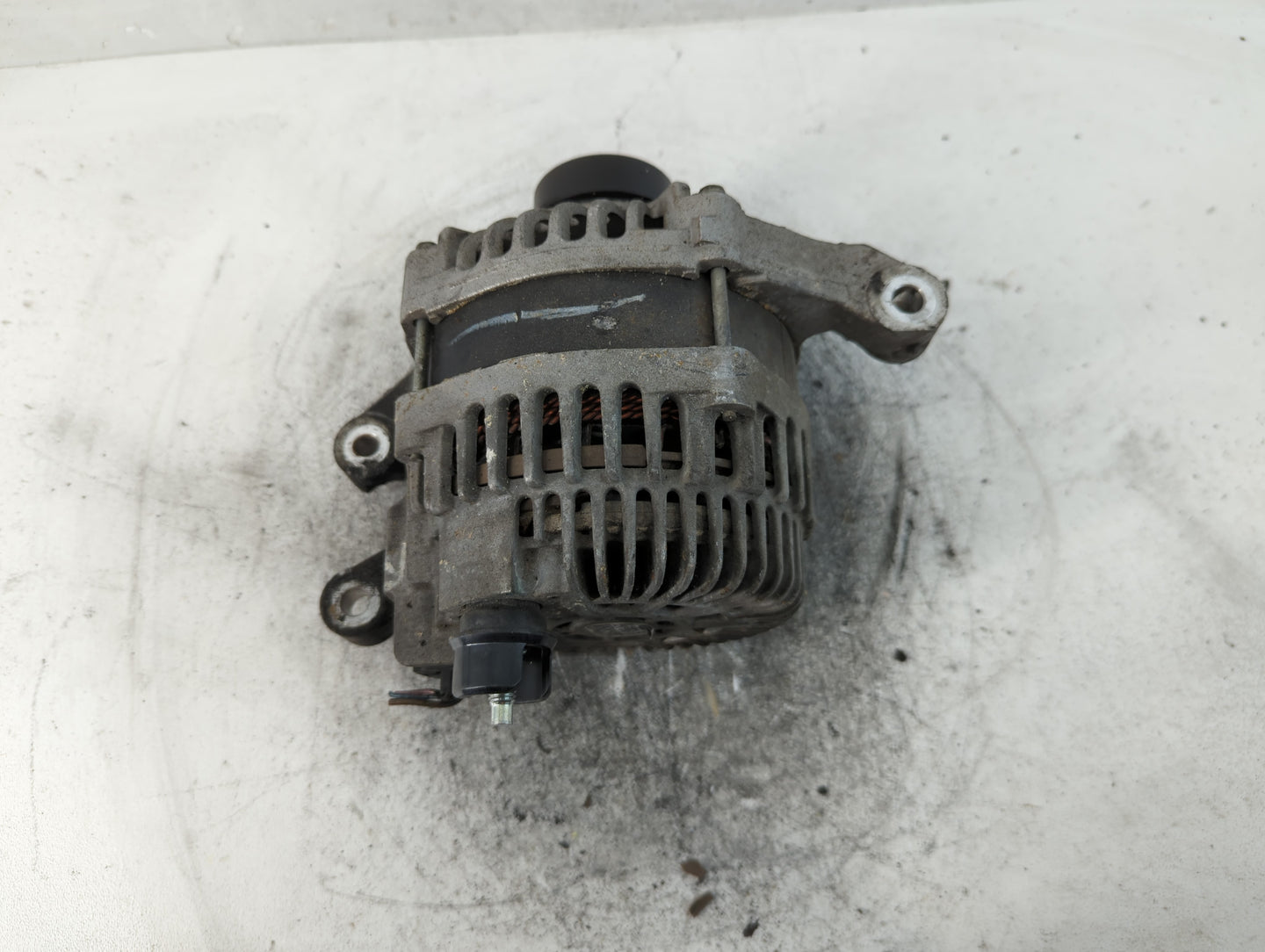 2013-2020 Ford Fusion Alternator Replacement Generator Charging Assembly Engine OEM P/N:DS7T-10300-HA Fits OEM Used Auto Parts - Oemusedautoparts1.com