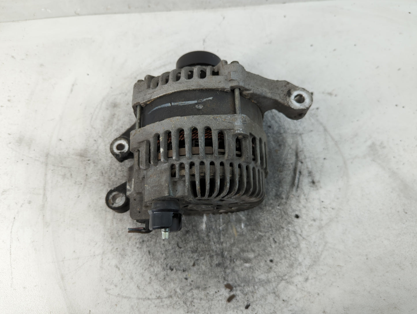 2013-2020 Ford Fusion Alternator Replacement Generator Charging Assembly Engine OEM P/N:DS7T-10300-HA Fits OEM Used Auto Parts - Oemusedautoparts1.com