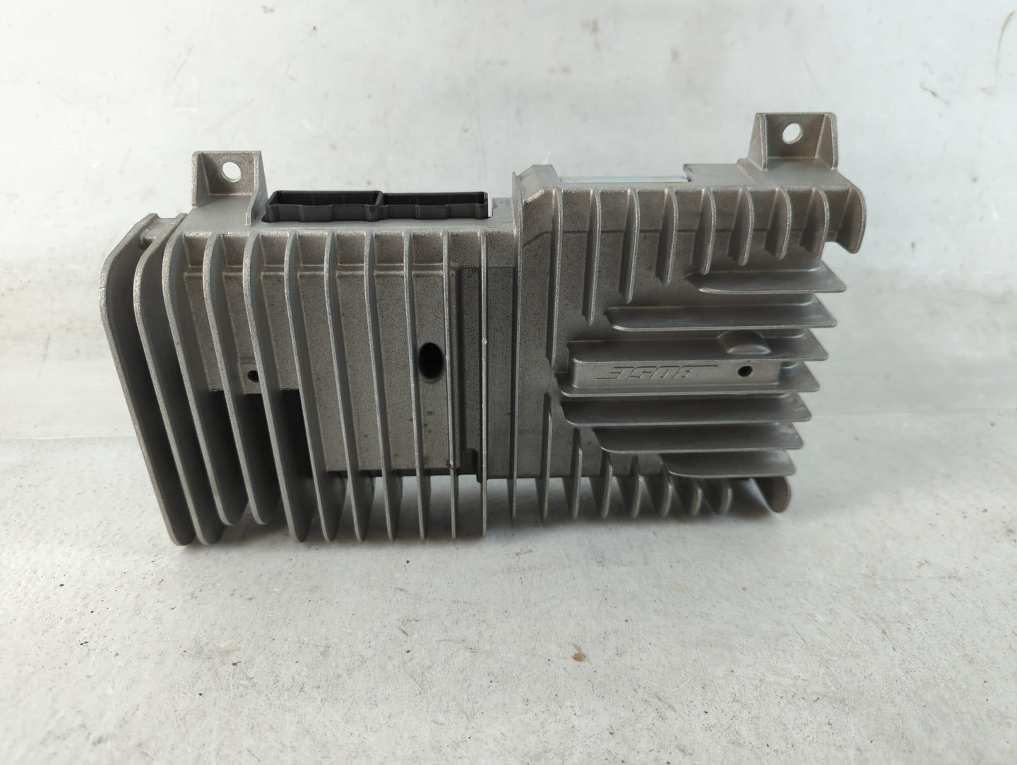 2015-2020 Infiniti Qx60 Radio AM FM Cd Player Receiver Replacement P/N:28061 3JC0B Fits Fits 2015 2016 2017 2018 2019 2020 OEM Used Auto Parts - Oemusedautoparts1.com