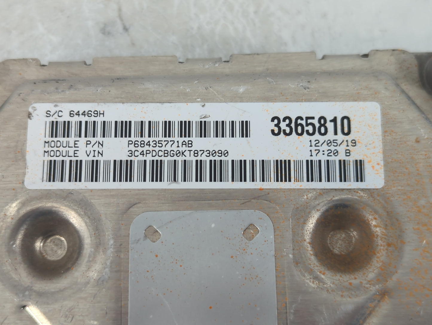 2016-2019 Dodge Journey PCM Engine Control Computer ECU ECM PCU OEM P/N:P68259135AB Fits Fits 2016 2017 2018 2019 OEM Used Auto Parts - Oemusedautoparts1.com