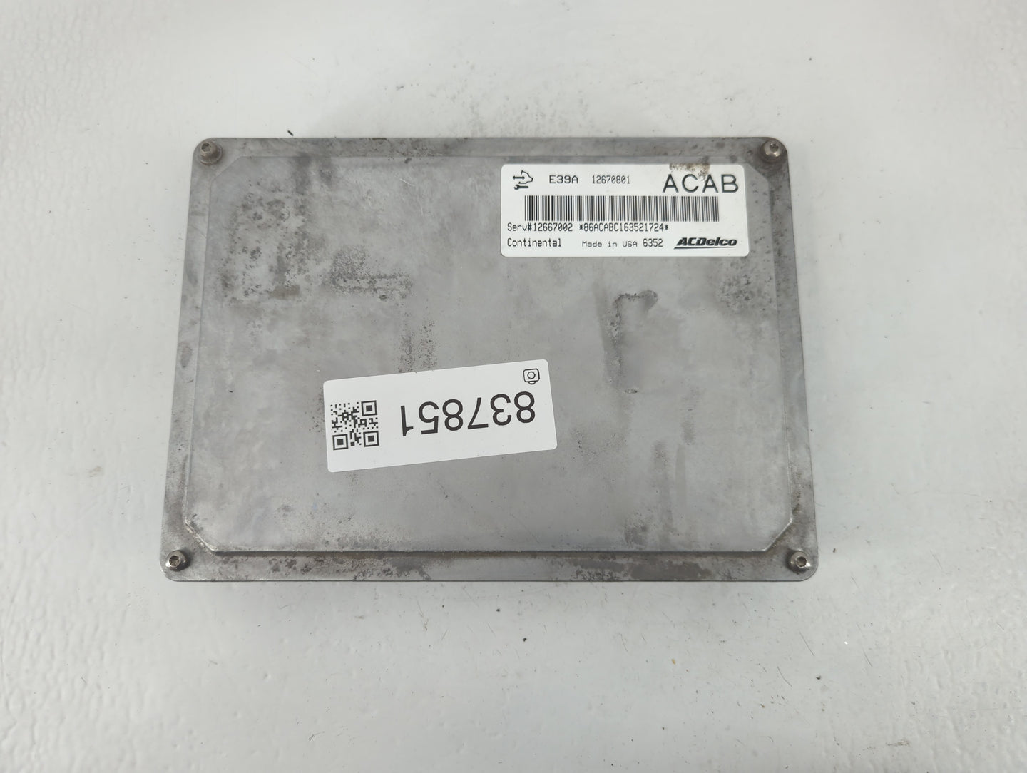 2017 Buick Enclave PCM Engine Control Computer ECU ECM PCU OEM P/N:12670801 Fits Fits 2018 2019 2020 OEM Used Auto Parts - Oemusedautoparts1.com