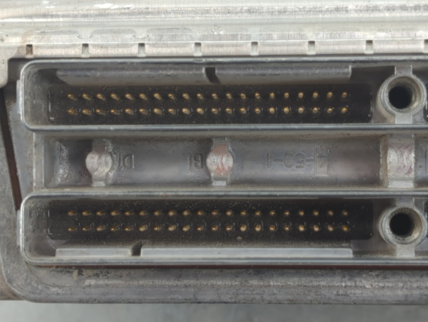 2004 Chevrolet Corvette PCM Engine Control Computer ECU ECM PCU OEM P/N:12570558 12579403, 12576106 Fits Fits 2003 OEM Used Auto Parts - Oemusedautoparts1.com