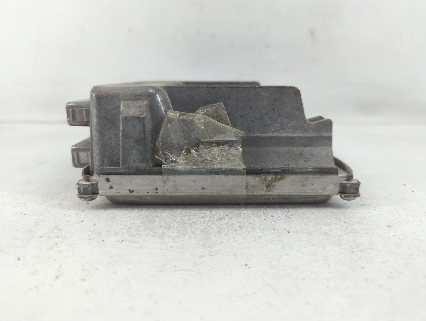 2004 Chevrolet Corvette PCM Engine Control Computer ECU ECM PCU OEM P/N:12570558 12579403, 12576106 Fits Fits 2003 OEM Used Auto Parts - Oemusedautoparts1.com