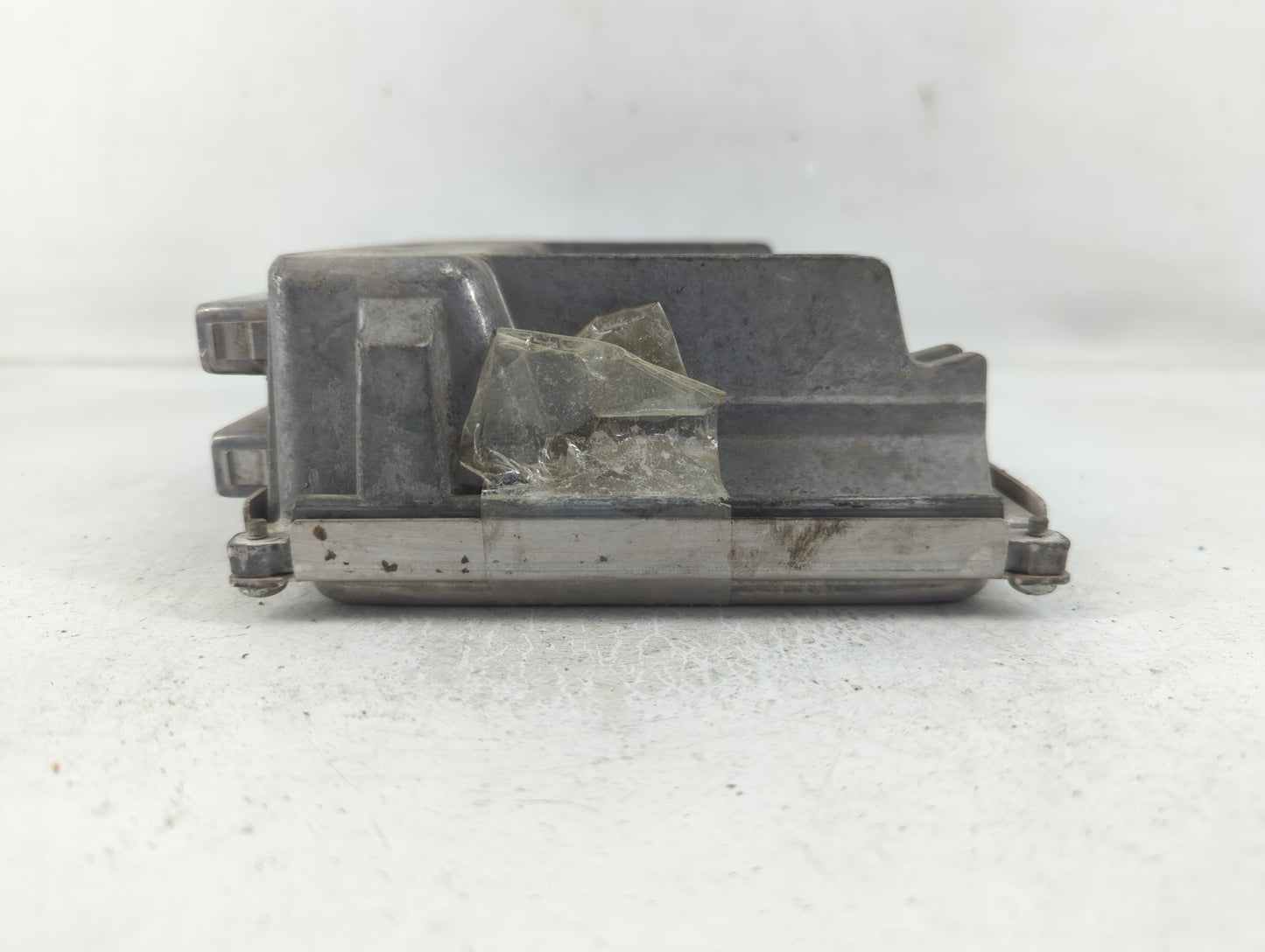 2004 Chevrolet Corvette PCM Engine Control Computer ECU ECM PCU OEM P/N:12570558 12579403, 12576106 Fits Fits 2003 OEM Used Auto Parts - Oemusedautoparts1.com