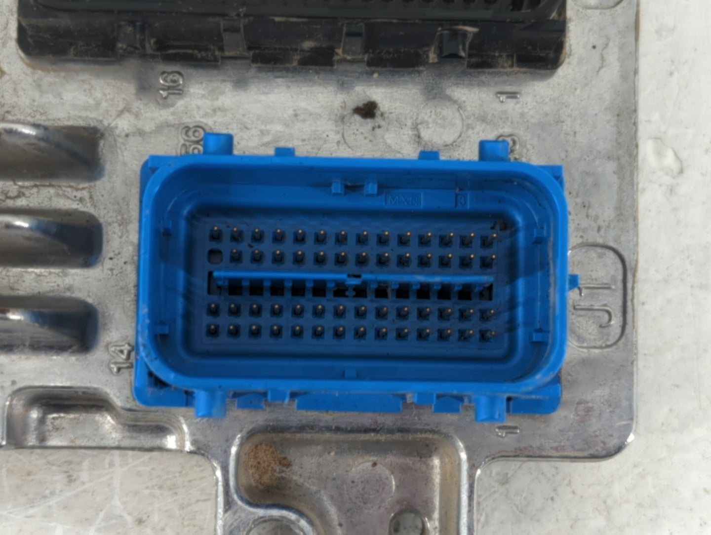 2011 Chevrolet Cruze PCM Engine Control Computer ECU ECM PCU OEM P/N:12642100 12645606 Fits OEM Used Auto Parts - Oemusedautoparts1.com