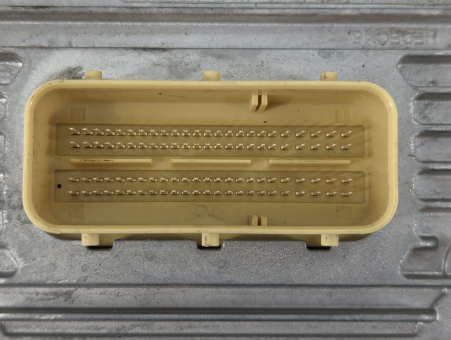 2018-2019 Dodge Challenger PCM Engine Control Computer ECU ECM PCU OEM P/N:P68330904AA Fits Fits 2018 2019 OEM Used Auto Parts - Oemusedautoparts1.com