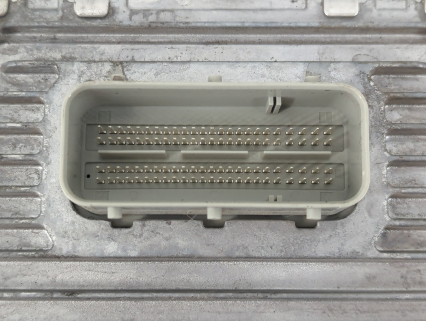 2018-2019 Dodge Challenger PCM Engine Control Computer ECU ECM PCU OEM P/N:P68330904AA Fits Fits 2018 2019 OEM Used Auto Parts - Oemusedautoparts1.com