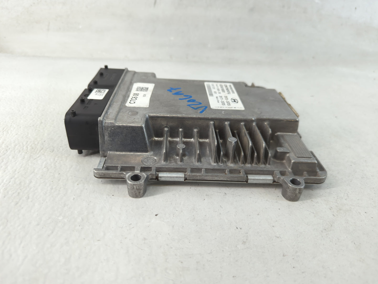 2020 Hyundai Santa Fe PCM Engine Control Computer ECU ECM PCU OEM P/N:39170-2GTC6 Fits OEM Used Auto Parts - Oemusedautoparts1.com