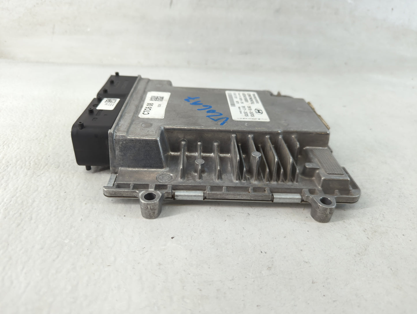 2020 Hyundai Santa Fe PCM Engine Control Computer ECU ECM PCU OEM P/N:39170-2GTC6 Fits OEM Used Auto Parts - Oemusedautoparts1.com