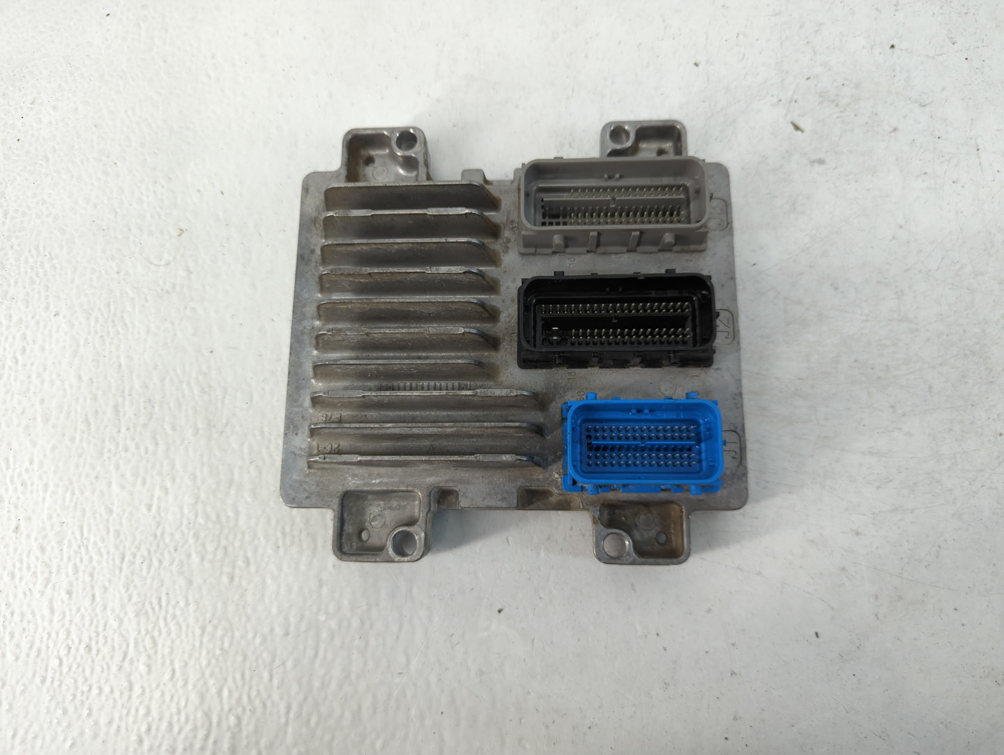 2012-2016 Chevrolet Sonic PCM Engine Control Computer ECU ECM PCU OEM P/N:12655586 Fits Fits 2011 2012 2013 2014 2015 2016 OEM Used Auto Parts - Oemusedautoparts1.com