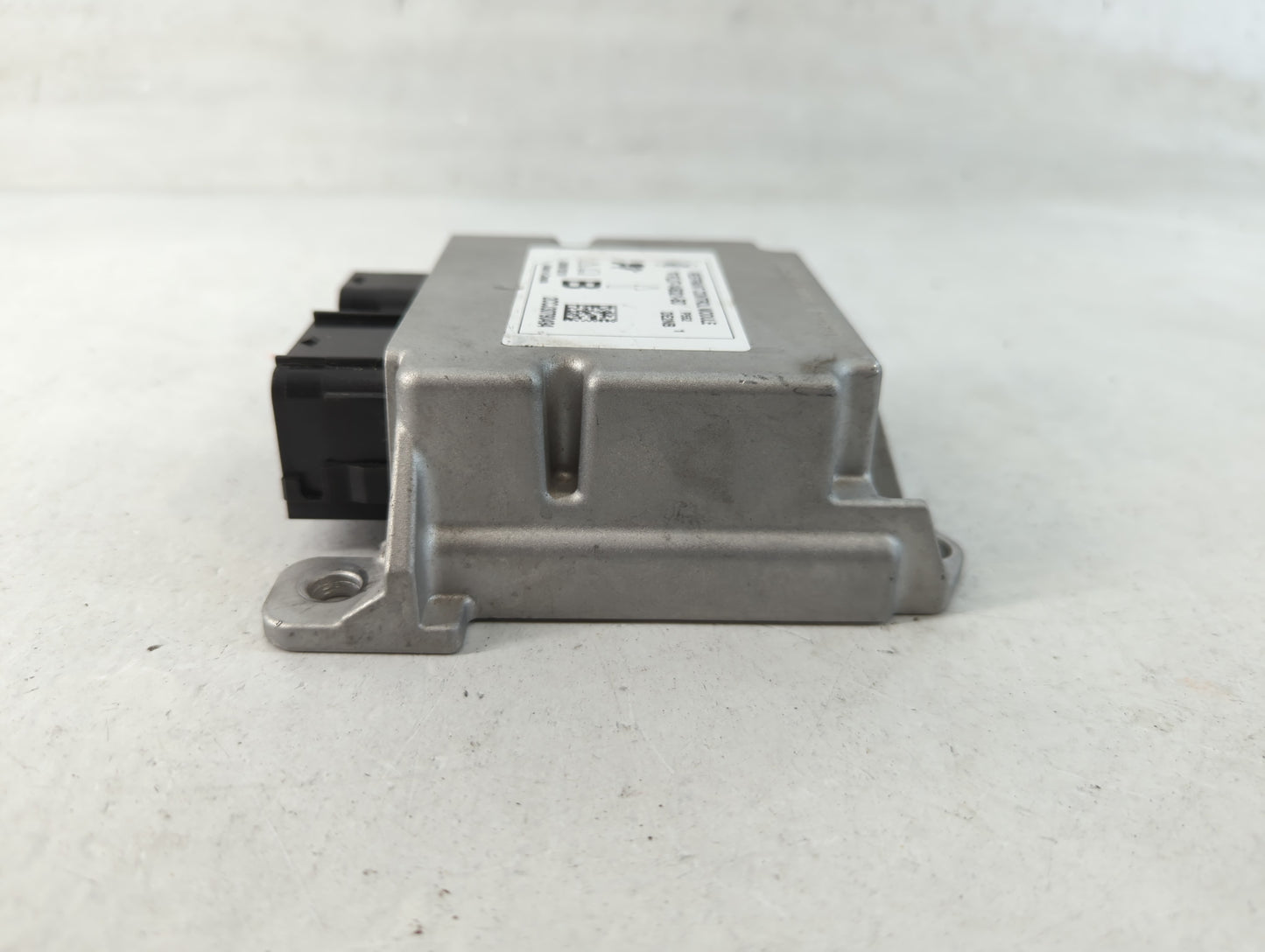 Dodge Ram 1500 Chassis Control Module Ccm Bcm Body Control P68243257ab - Oemusedautoparts1.com