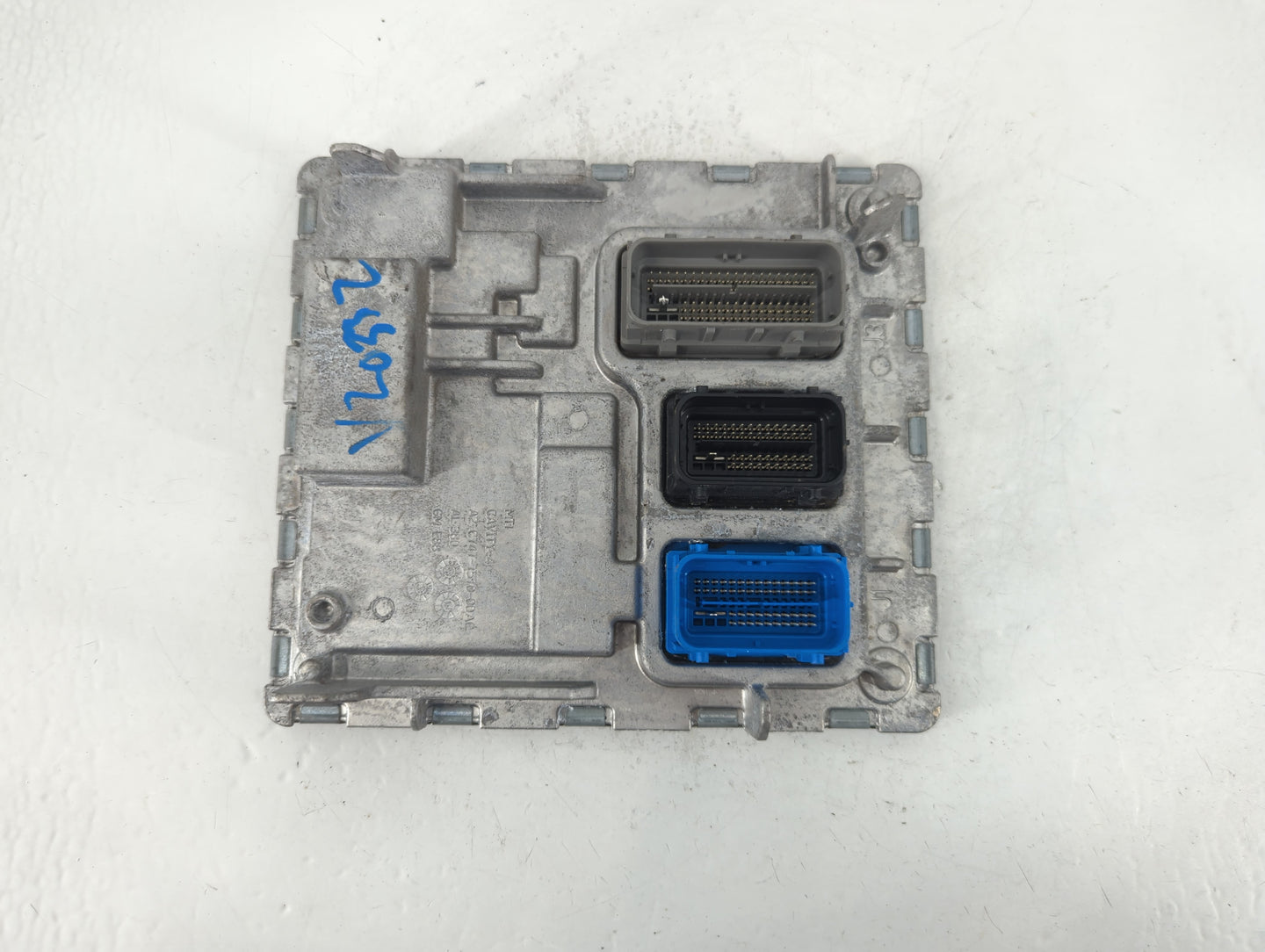 2018-2019 Chevrolet Malibu PCM Engine Control Computer ECU ECM PCU OEM P/N:12699666 E88 Fits Fits 2018 2019 OEM Used Auto Parts - Oemusedautoparts1.com