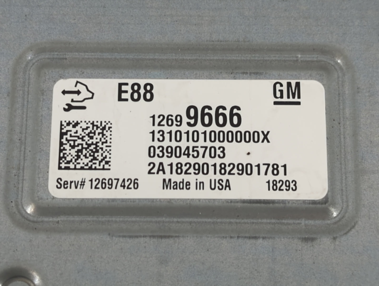 2018-2019 Chevrolet Malibu PCM Engine Control Computer ECU ECM PCU OEM P/N:12699666 E88 Fits Fits 2018 2019 OEM Used Auto Parts - Oemusedautoparts1.com