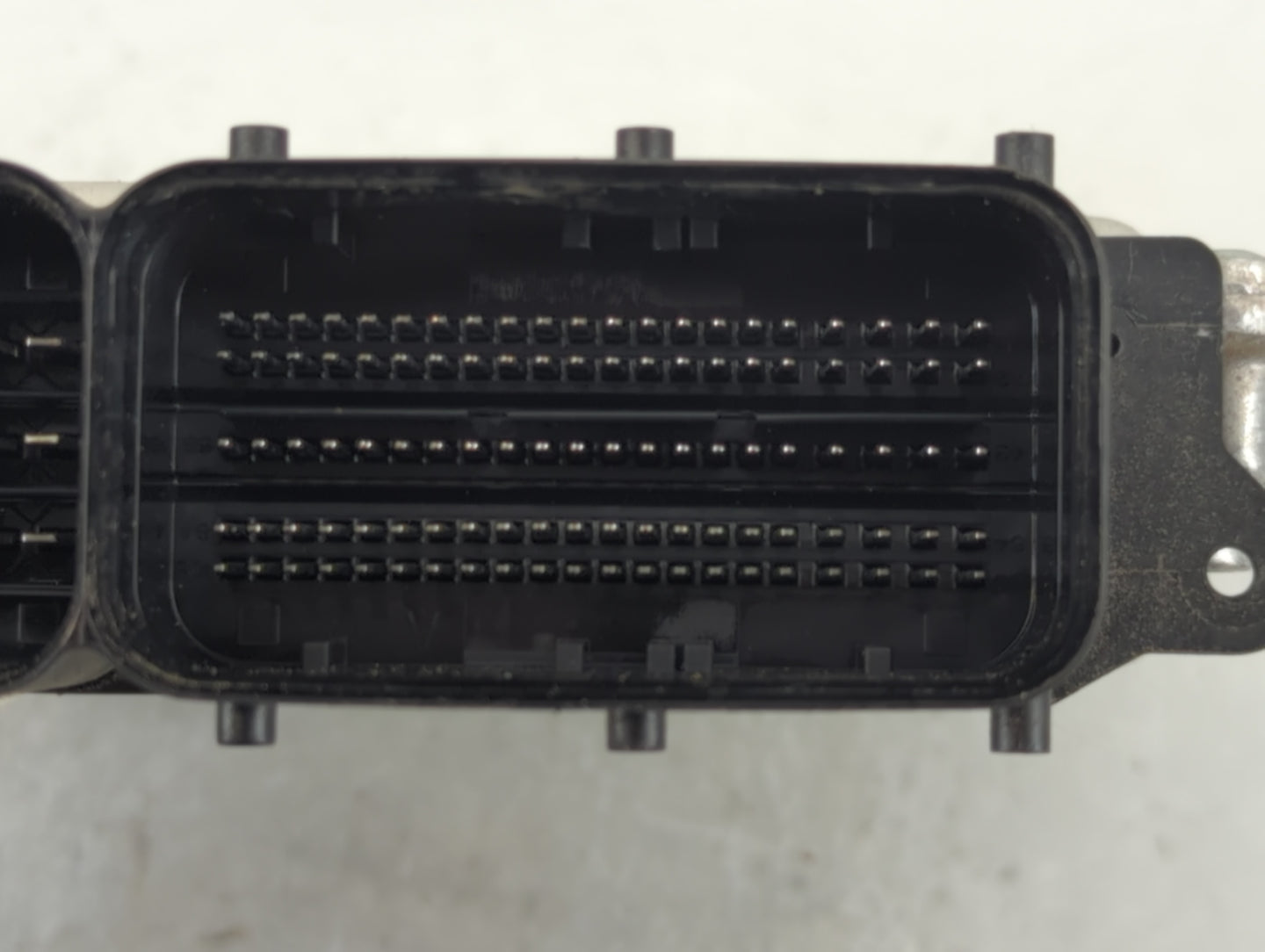 2018-2019 Audi A4 PCM Engine Control Computer ECU ECM PCU OEM P/N:0 261 S15 156 Fits Fits 2018 2019 OEM Used Auto Parts - Oemusedautoparts1.com