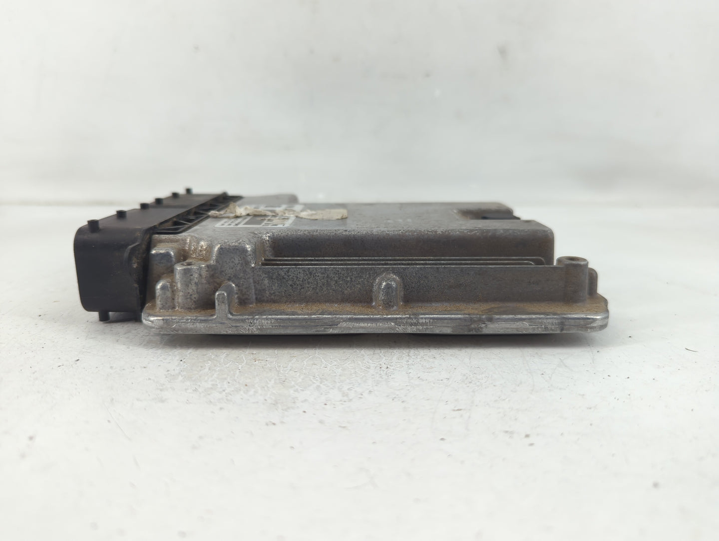 2018-2019 Audi A4 PCM Engine Control Computer ECU ECM PCU OEM P/N:0 261 S15 156 Fits Fits 2018 2019 OEM Used Auto Parts - Oemusedautoparts1.com
