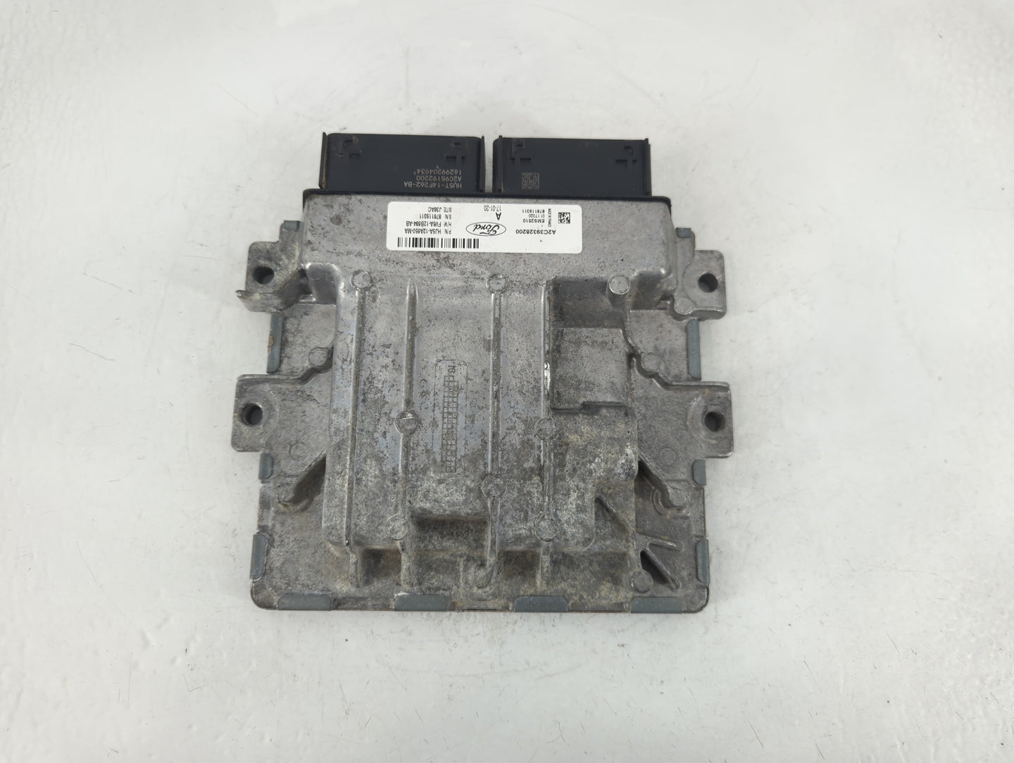 2017-2019 Ford Escape PCM Engine Control Computer ECU ECM PCU OEM P/N:HJ5A-12A650-MA A2C39328200 Fits Fits 2017 2018 2019 OEM Used Auto Parts - Oemusedautoparts1.com
