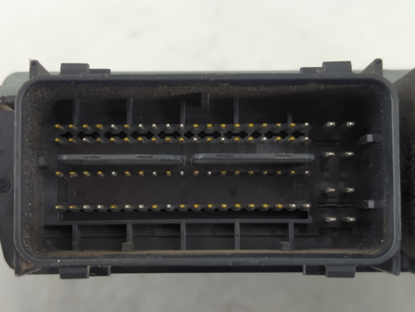 2017-2019 Ford Escape PCM Engine Control Computer ECU ECM PCU OEM P/N:HJ5A-12A650-MA A2C39328200 Fits Fits 2017 2018 2019 OEM Used Auto Parts - Oemusedautoparts1.com