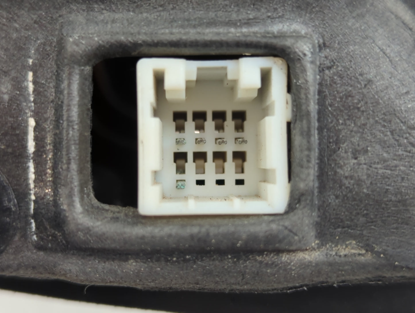 2005-2008 Dodge Magnum Side Mirror Replacement Driver Left View Door Mirror P/N:8125BC-B 1BY431XRAB Fits OEM Used Auto Parts - Oemusedautoparts1.com