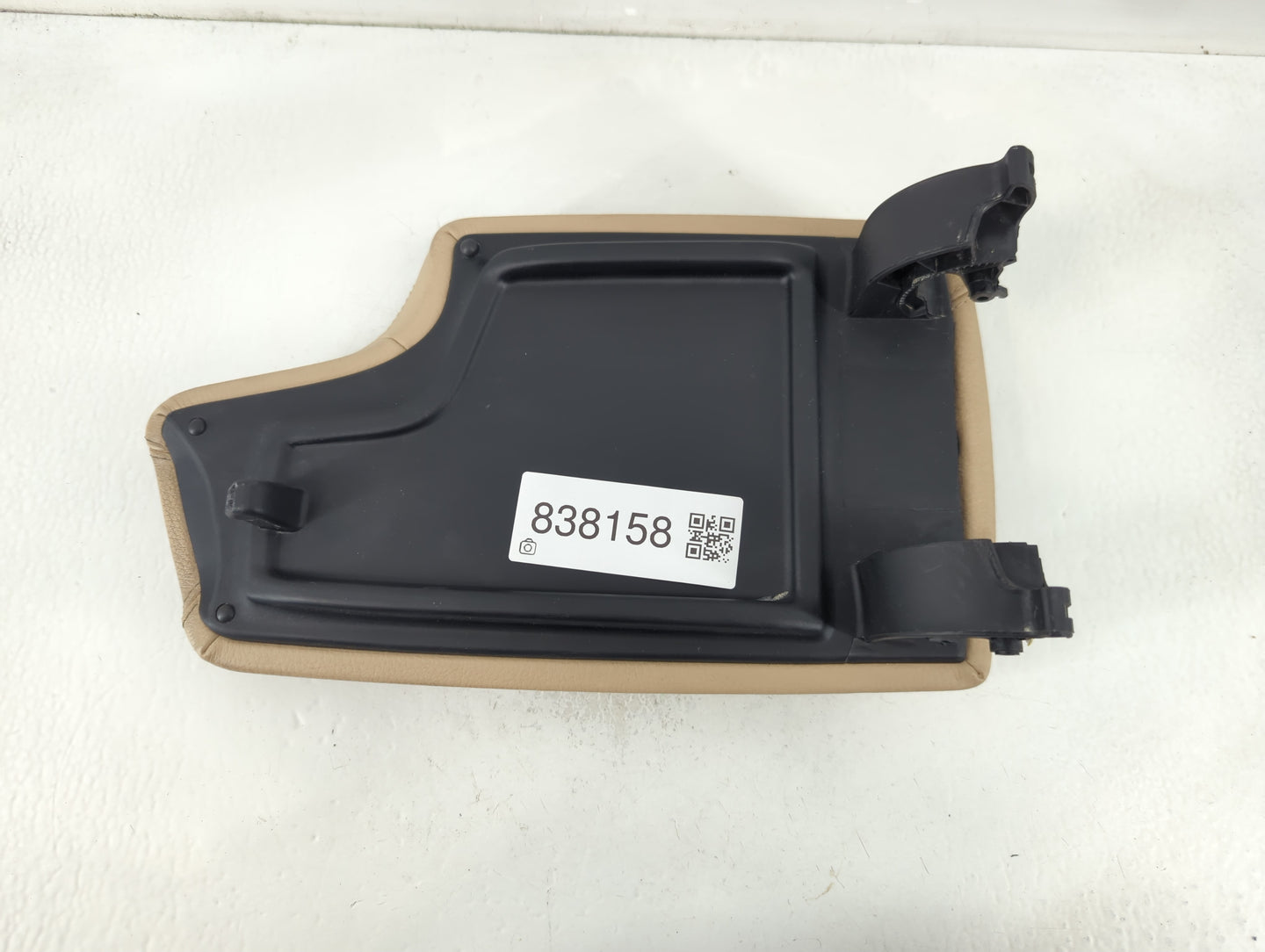2013 Bmw 328i Center Console Armrest Cover Lid P/N:2214 Fits OEM Used Auto Parts - Oemusedautoparts1.com