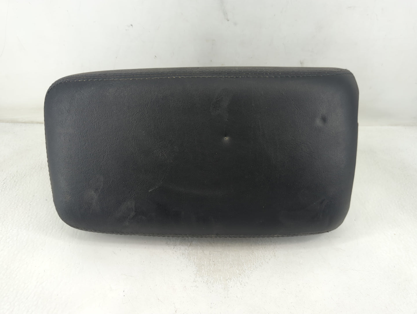 2012 Dodge Charger Center Console Armrest Cover Lid P/N:196 11 Fits OEM Used Auto Parts - Oemusedautoparts1.com